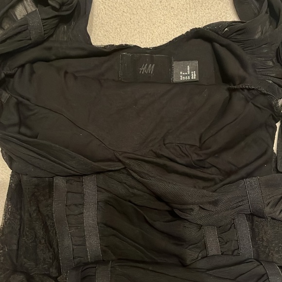 H & M Little Black Stretchy Lace Detail Dress sz 8 - Picture 3 of 8